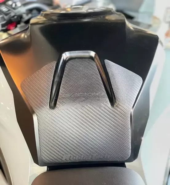 Rubbatech AT CARBON Tankpad S1000XR K69 - Afbeelding 2