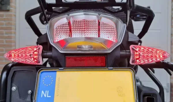 LED indicator multi functional front and triple function rear