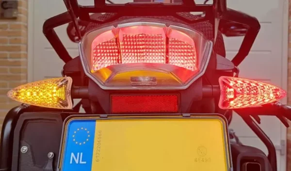 LED indicator multi functional front and triple function rear